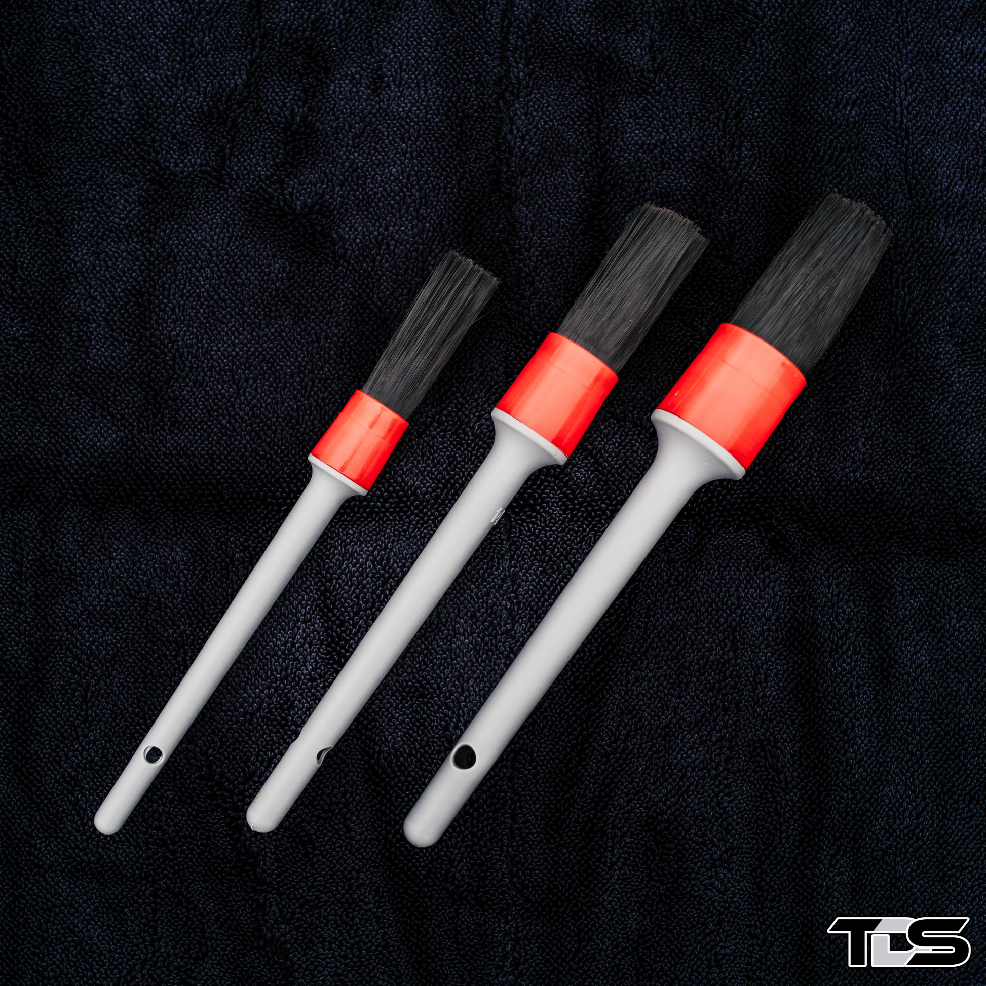 That Detail Brush Set – Exterior featuring three precision detailing brushes for cleaning emblems, grilles, and hard-to-reach areas