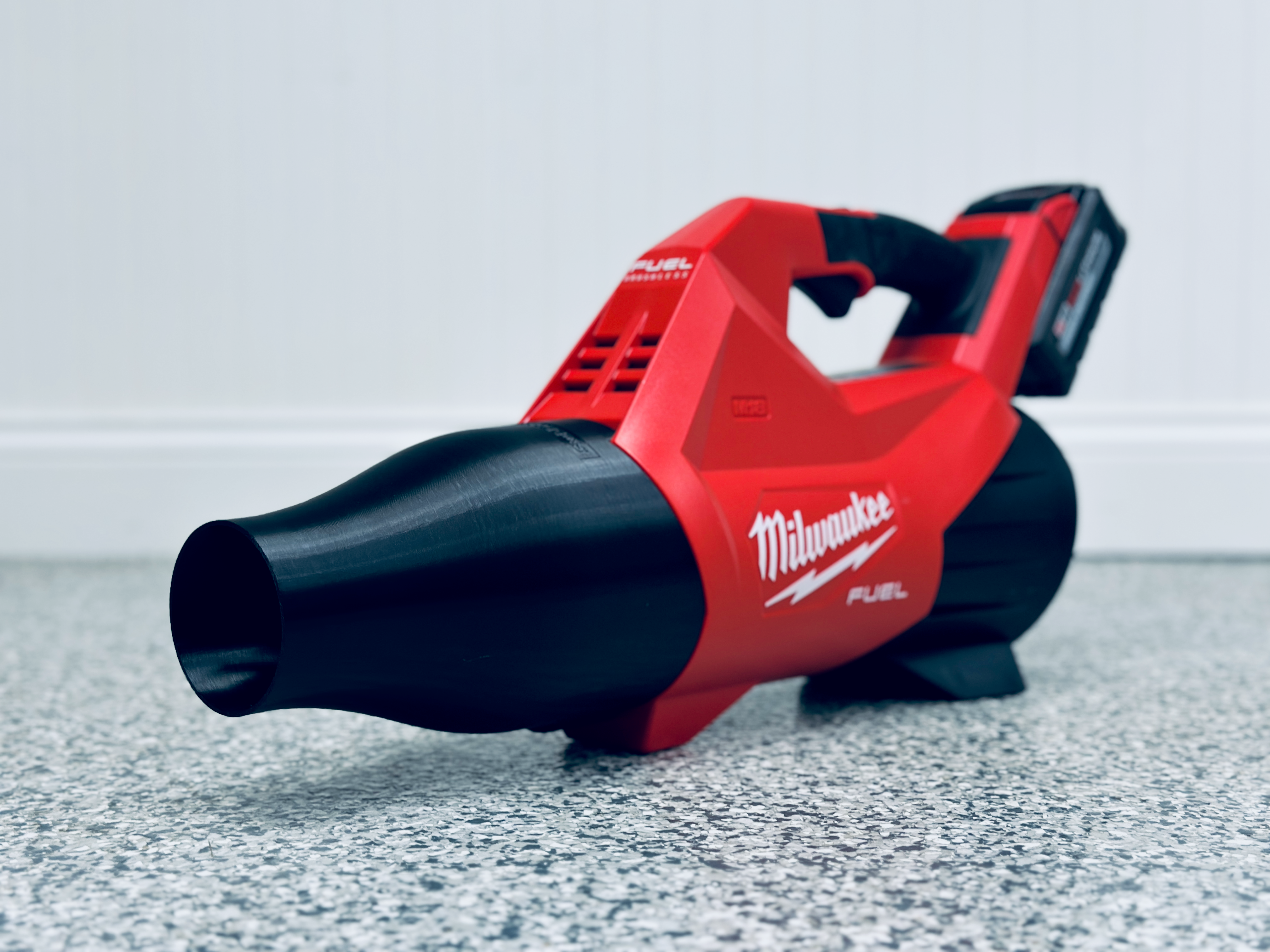 Stubby Nozzle Co. STUBBY® Car Drying Nozzle for Milwaukee M18 FUEL Gen III Single Battery Leaf Blower (3017-20) - detail shot 7