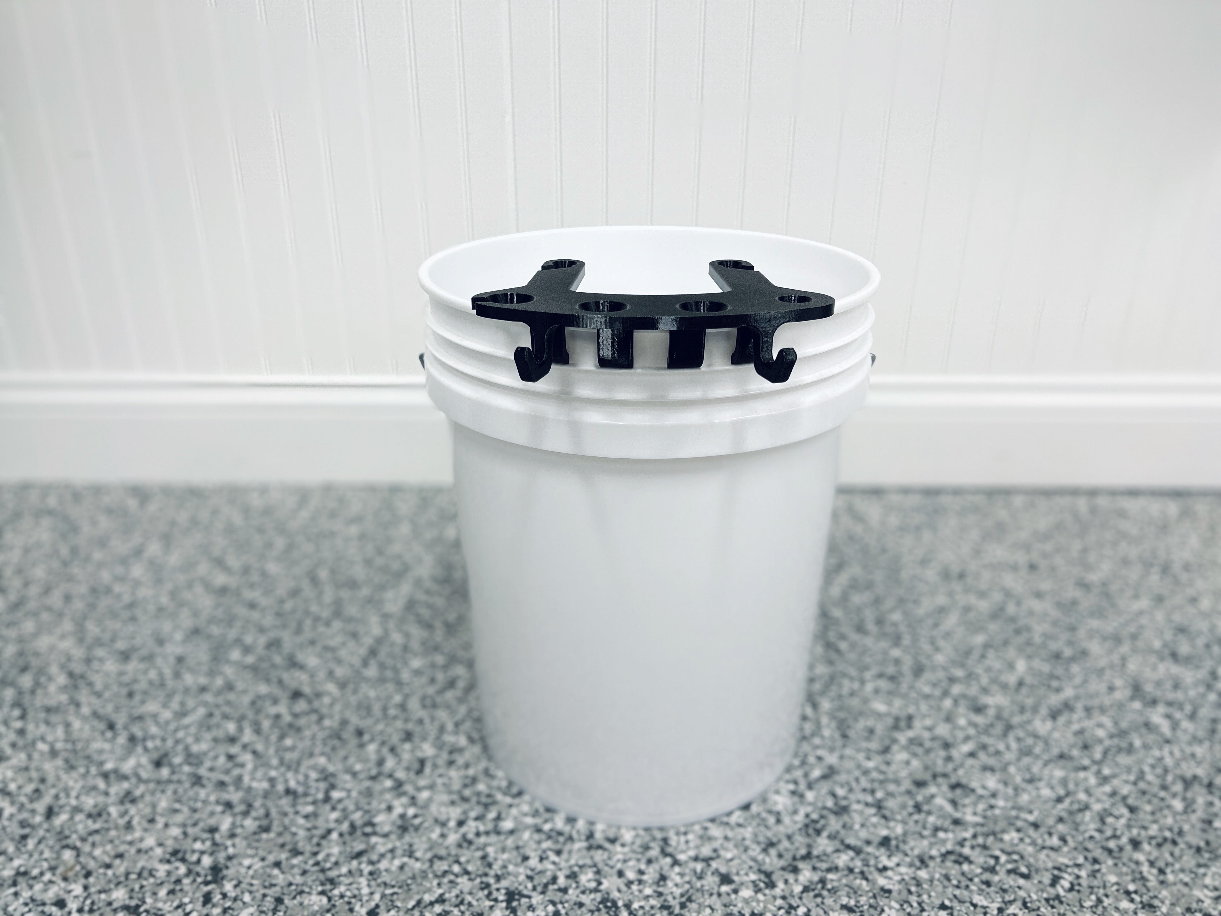 Stubby Nozzle Co. BucketCaddy - Wheel, Tire, & Detailing Brush Organizer for 5-gallon and 6-gallon Car Wash Buckets - detail shot 5
