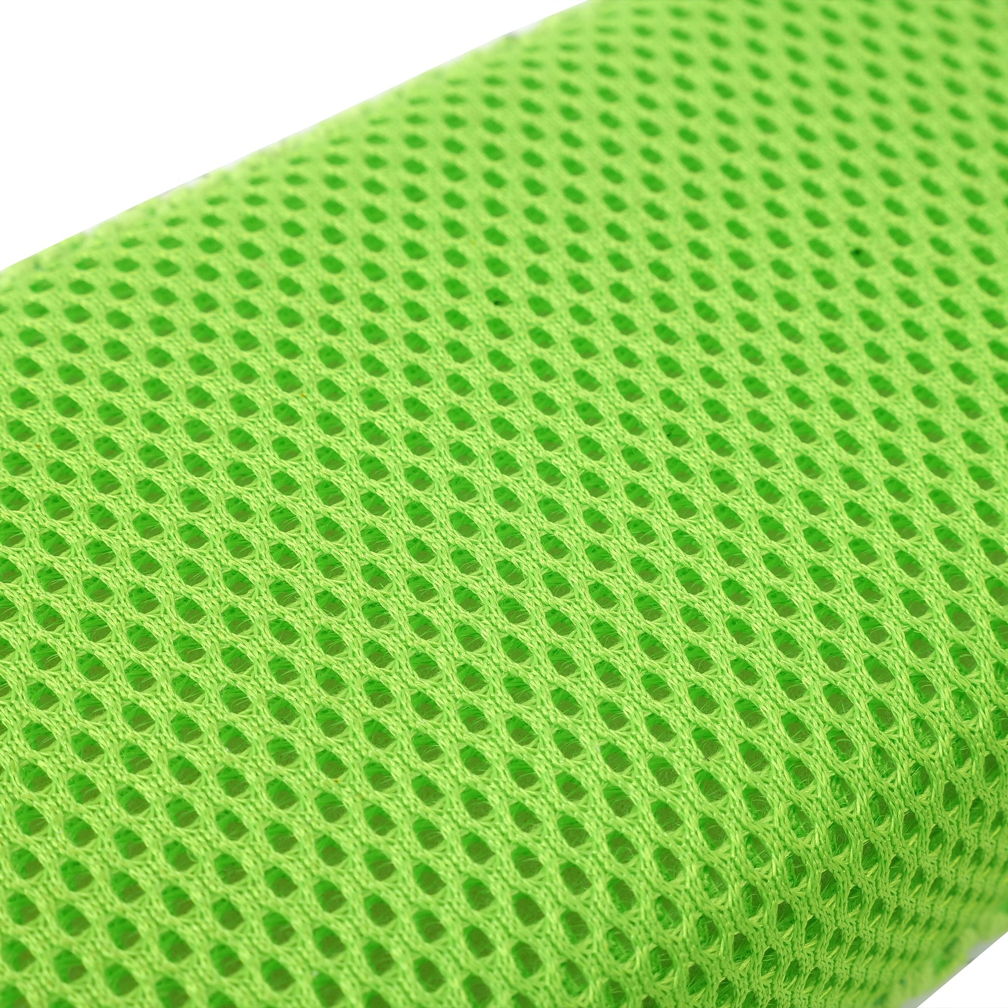 Clay Sponges and Wash Pads Clay Sponges are the first step in removing above-surface contaminants from your vehicle’s paint, and achieving a smooth, glossy