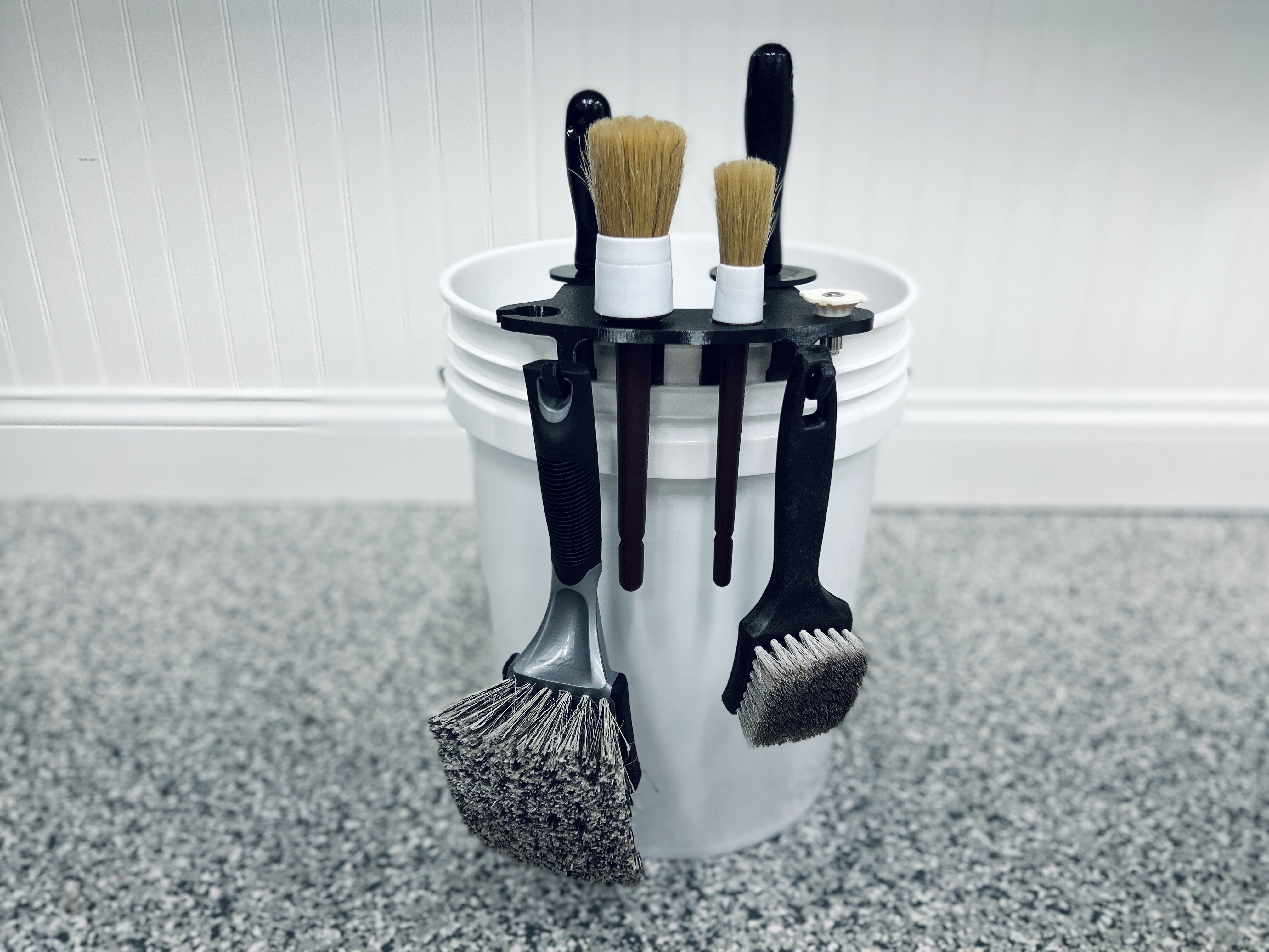 Stubby Nozzle Co. BucketCaddy - Wheel, Tire, & Detailing Brush Organizer for 5-gallon and 6-gallon Car Wash Buckets - detail shot 6