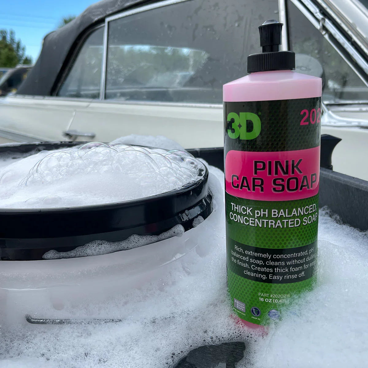 3D Car Care 3D PINK CAR SOAP GALLON in use - professional detailing application