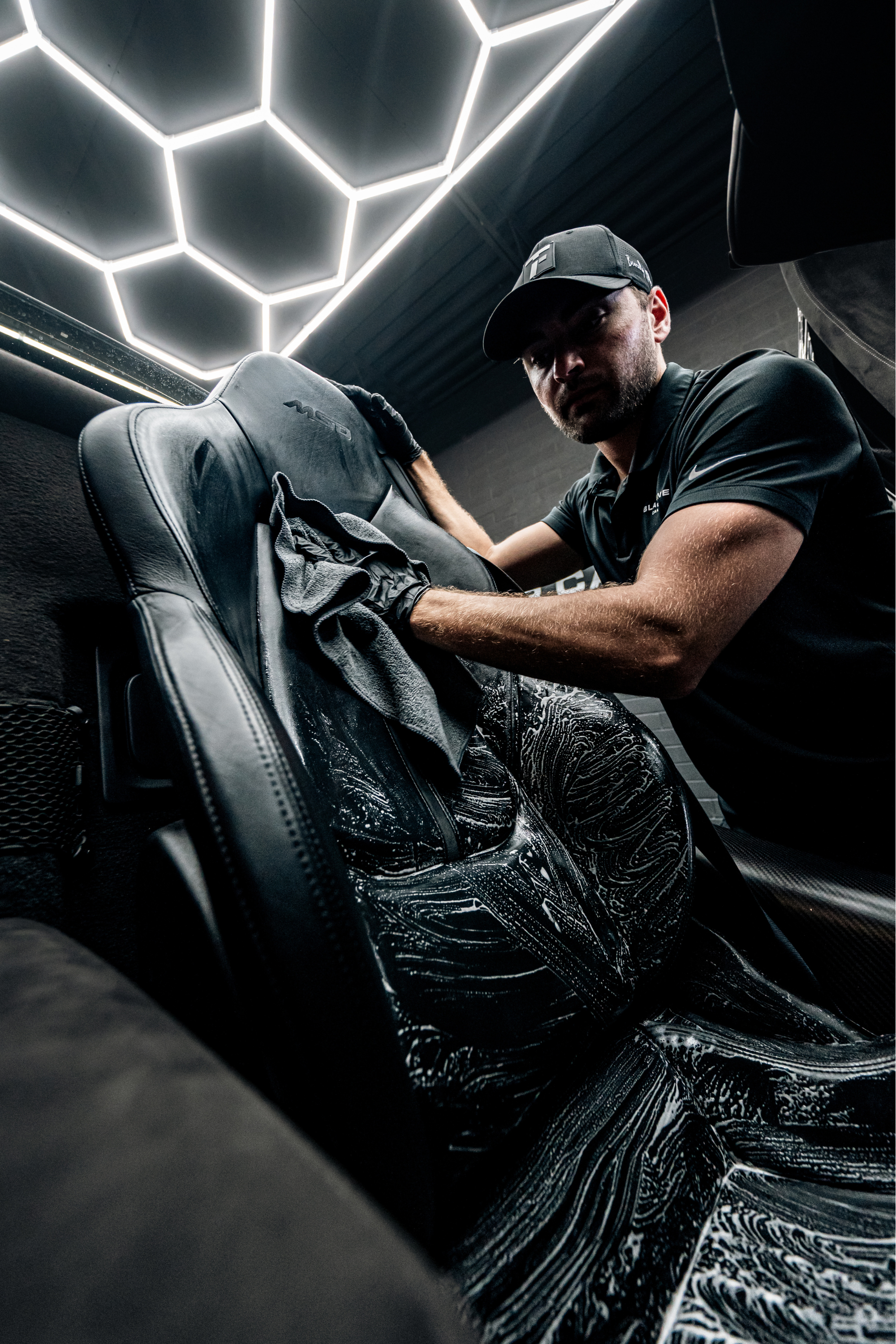 Blackline Car Care BLACKLINE® EVERYDAY MICROFIBER TOWELS product closeup - auto detailing equipment