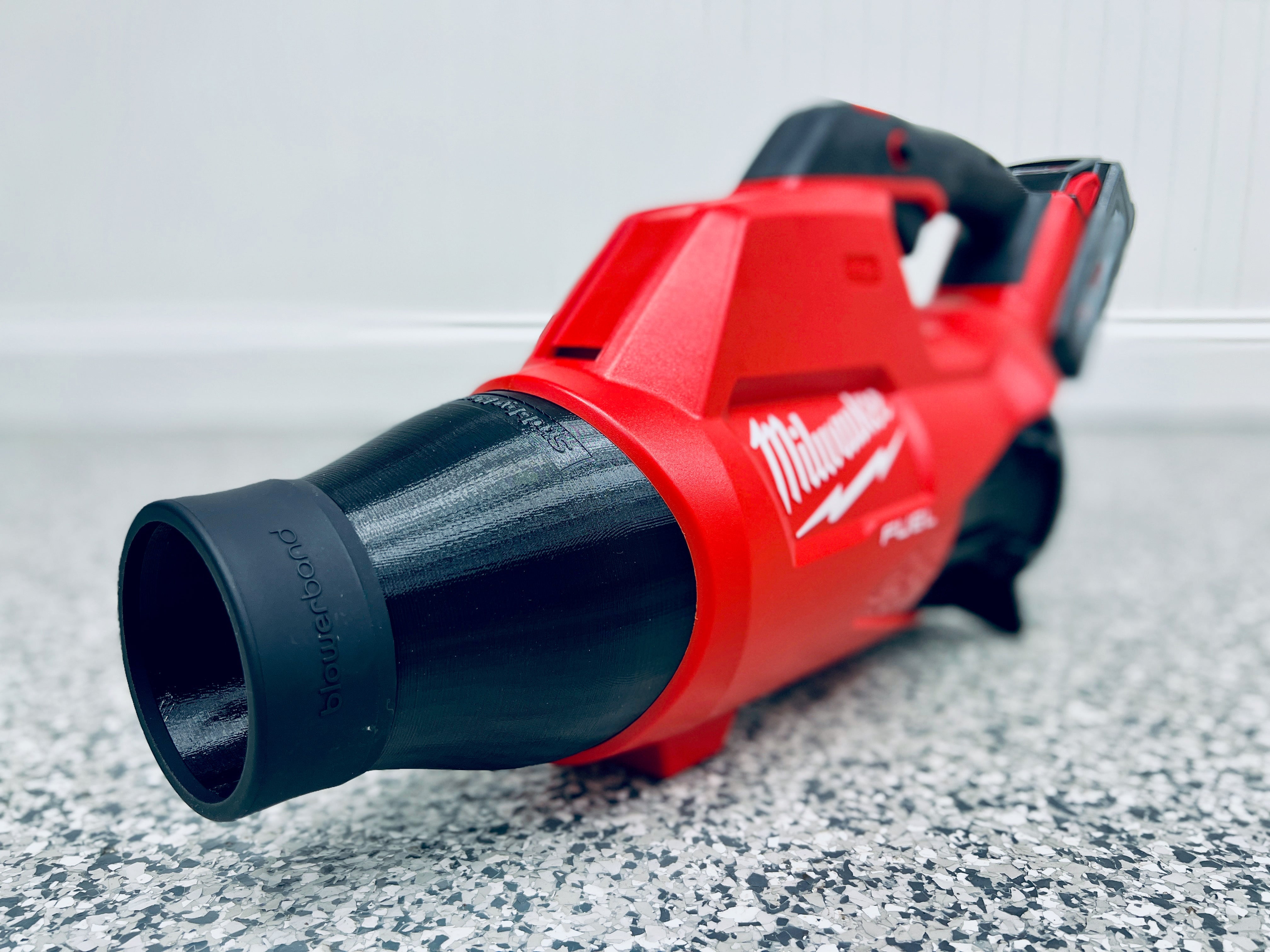 Stubby Nozzle Co. STUBBY® Car Drying Nozzle for Milwaukee M18 FUEL Gen I & II Single Battery Leaf Blowers (2724-20 & 2728-20) - detail shot 7