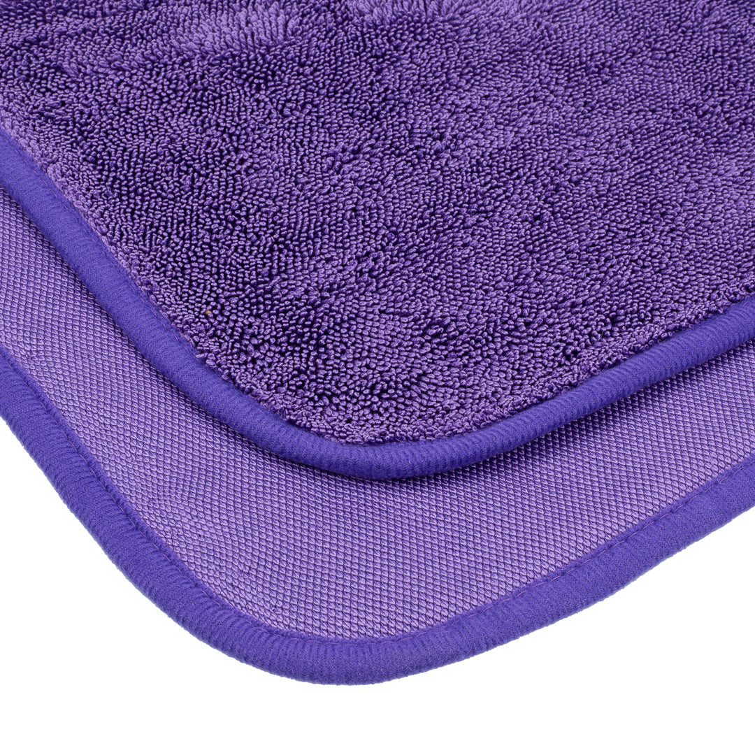 Car Care Towel Lightweight, Highly Absorbent Car Drying Using the Single Twisted Loop car care towel you can dry vehicles faster and easier. Using the same