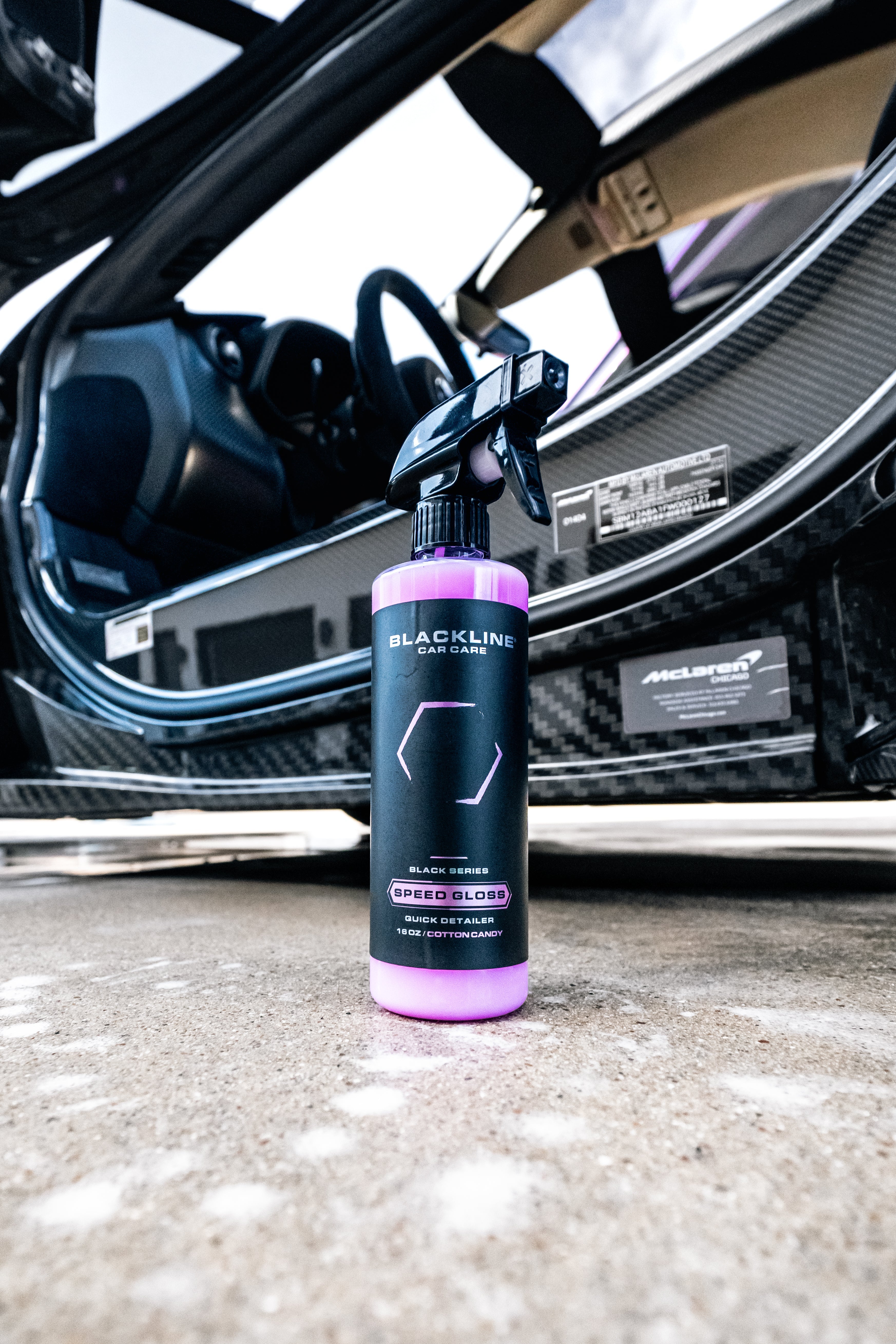 Blackline Car Care BLACKLINE® SPEED GLOSS QUICK DETAILER in use - professional detailing application