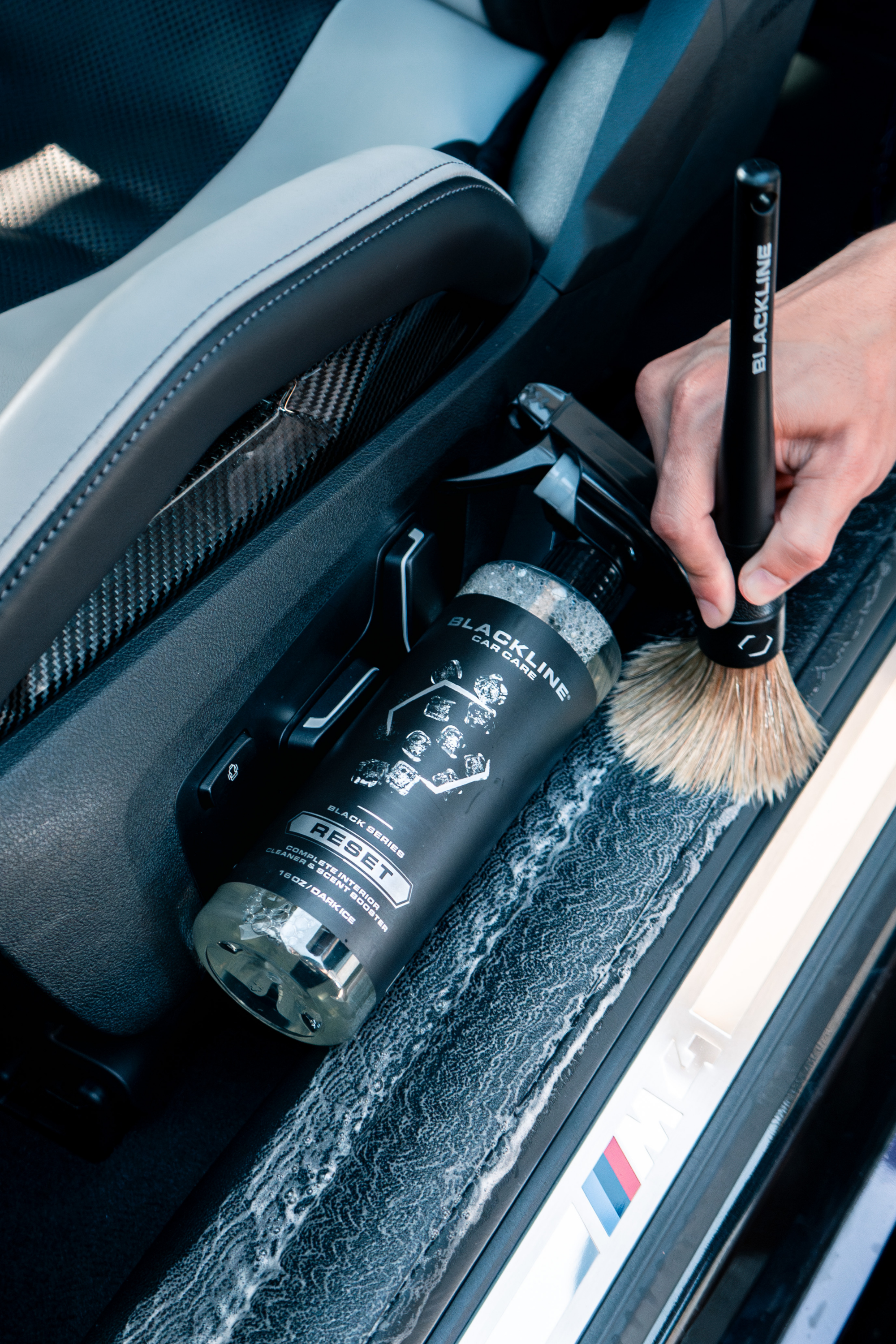 Blackline Car Care BLACKLINE® RESET INTERIOR CLEANER & SCENT BOOSTER - detail shot 7