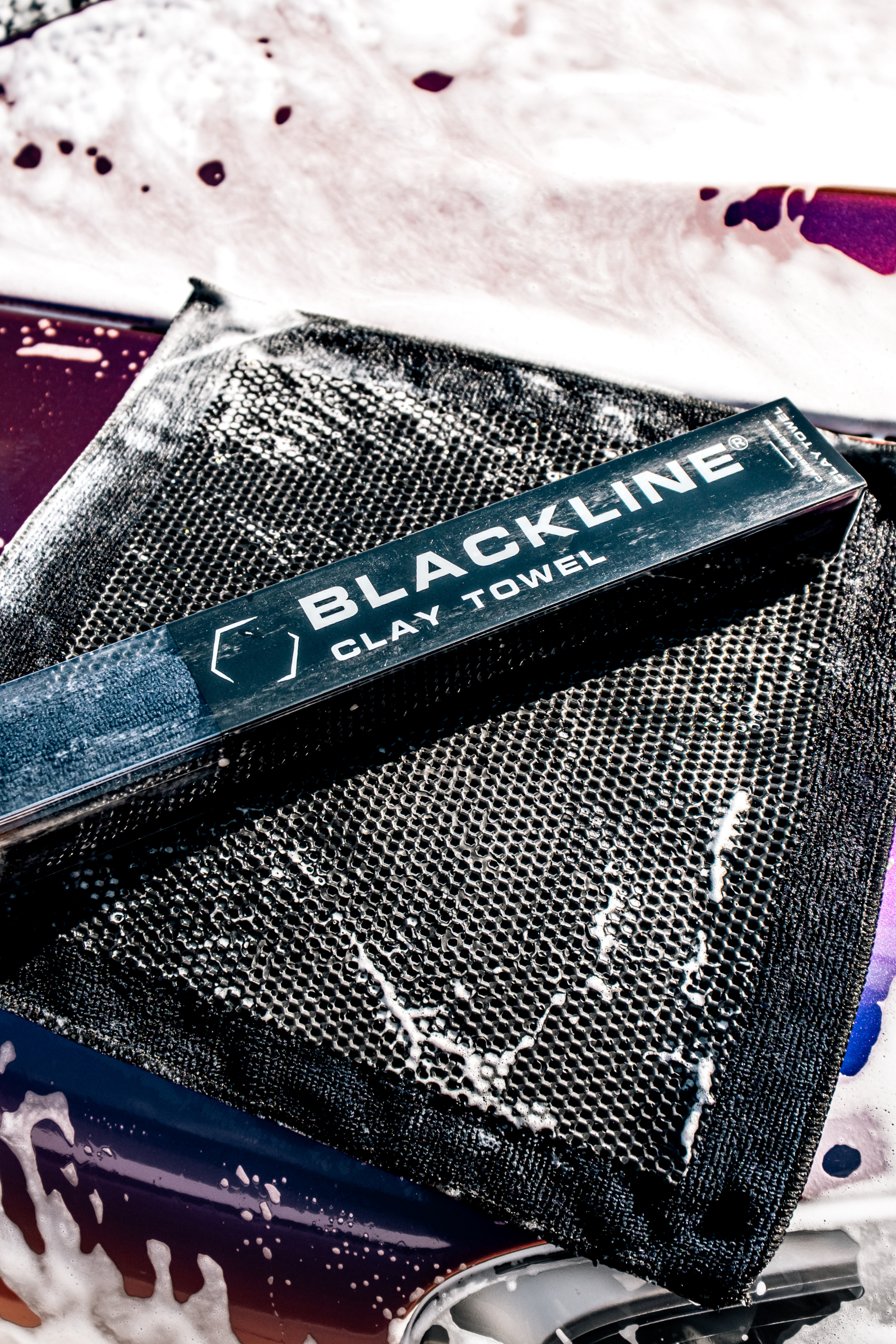 Blackline Car Care BLACKLINE® SYNTHETIC CLAY TOWEL - detail shot 6