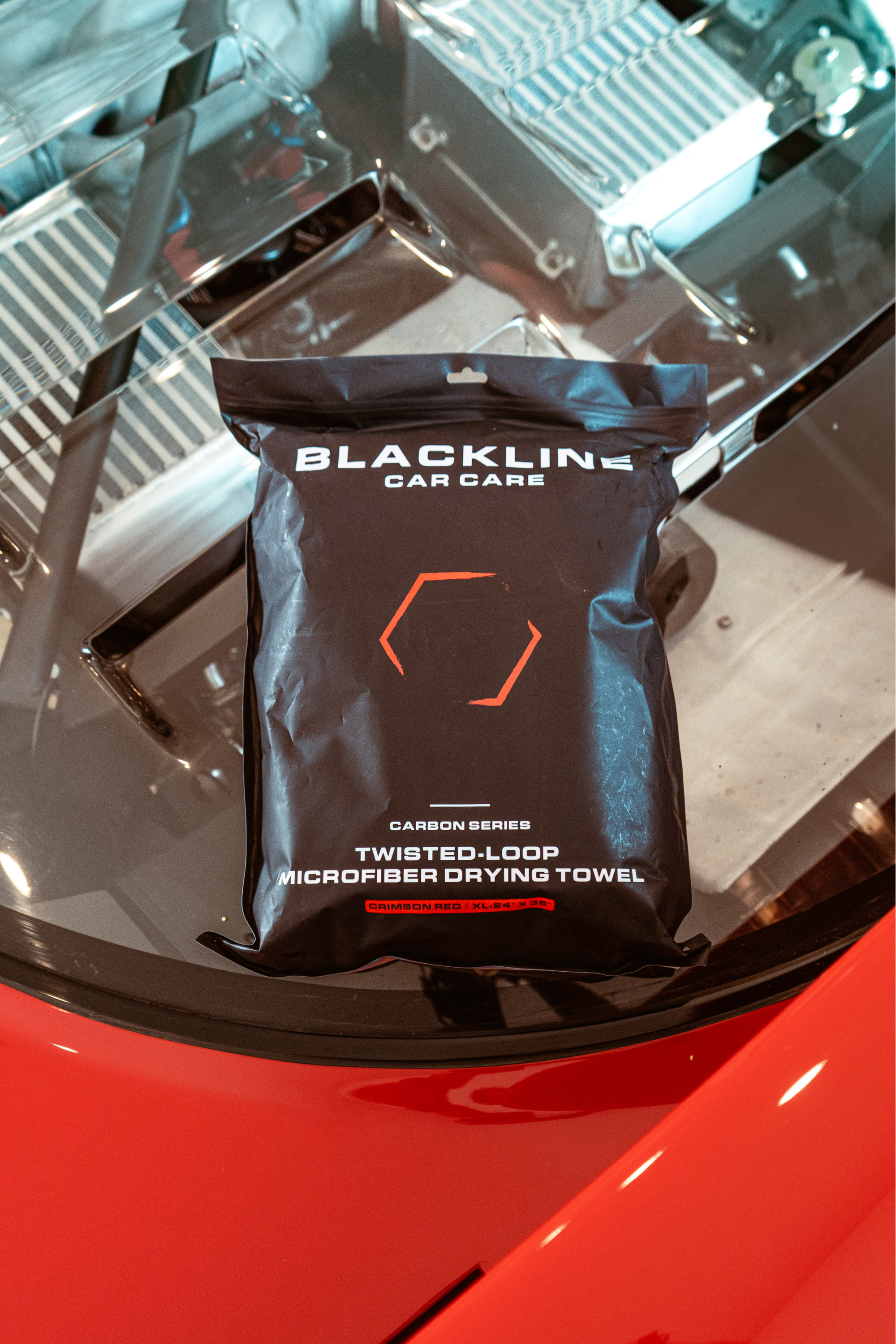Blackline Car Care BLACKLINE® TWISTED-LOOP DRYING TOWEL - detail shot 6
