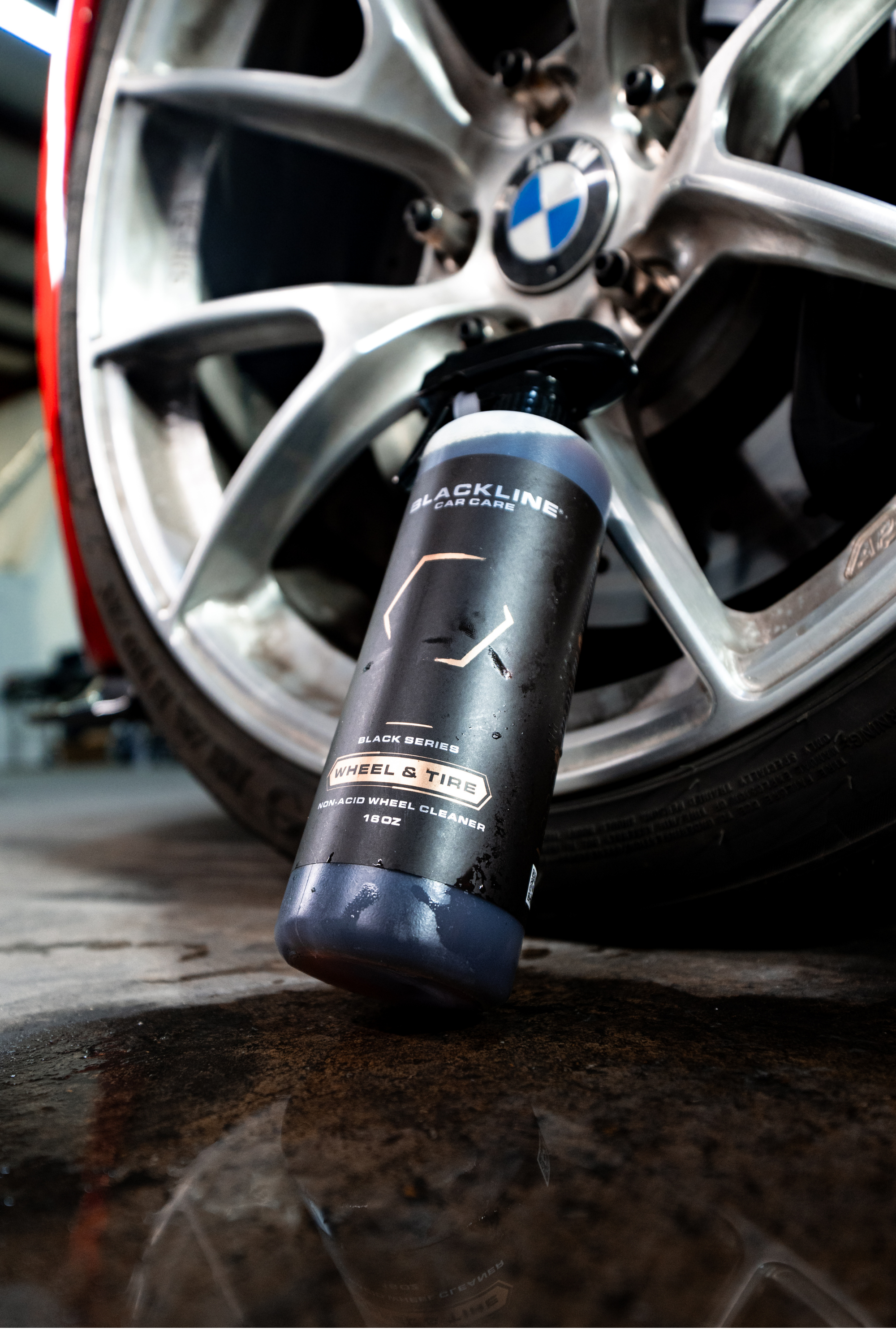 Blackline Car Care BLACKLINE® WHEEL N' TIRE CLEANER - detail shot 4