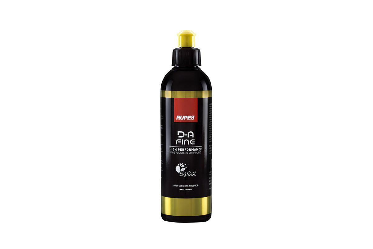 Rupes RUPES DA FINE POLISH SMALL in use - professional detailing application