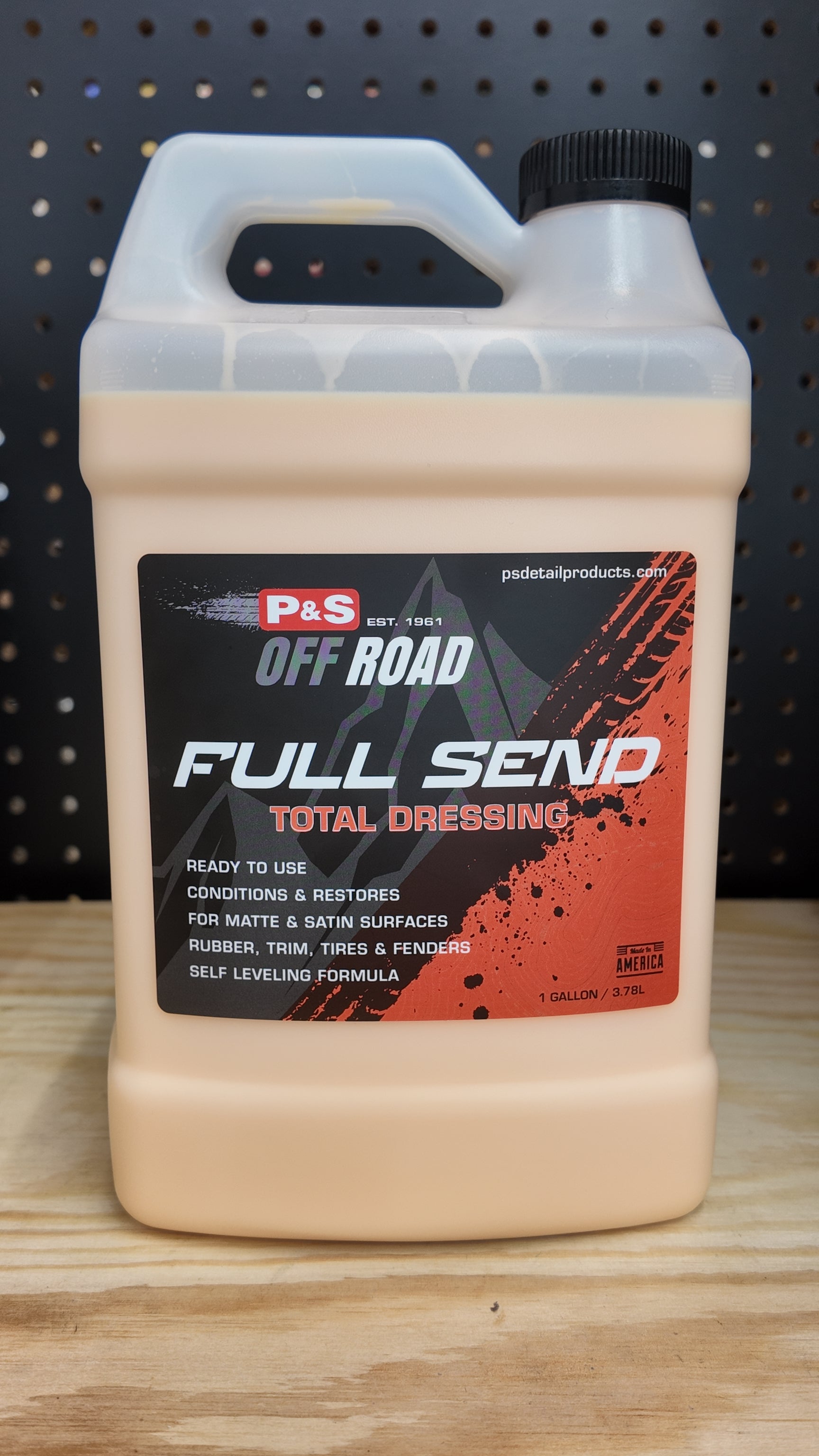 P&S Detailing Products P&S Full Send Total Dressing 1Gal in use - professional detailing application