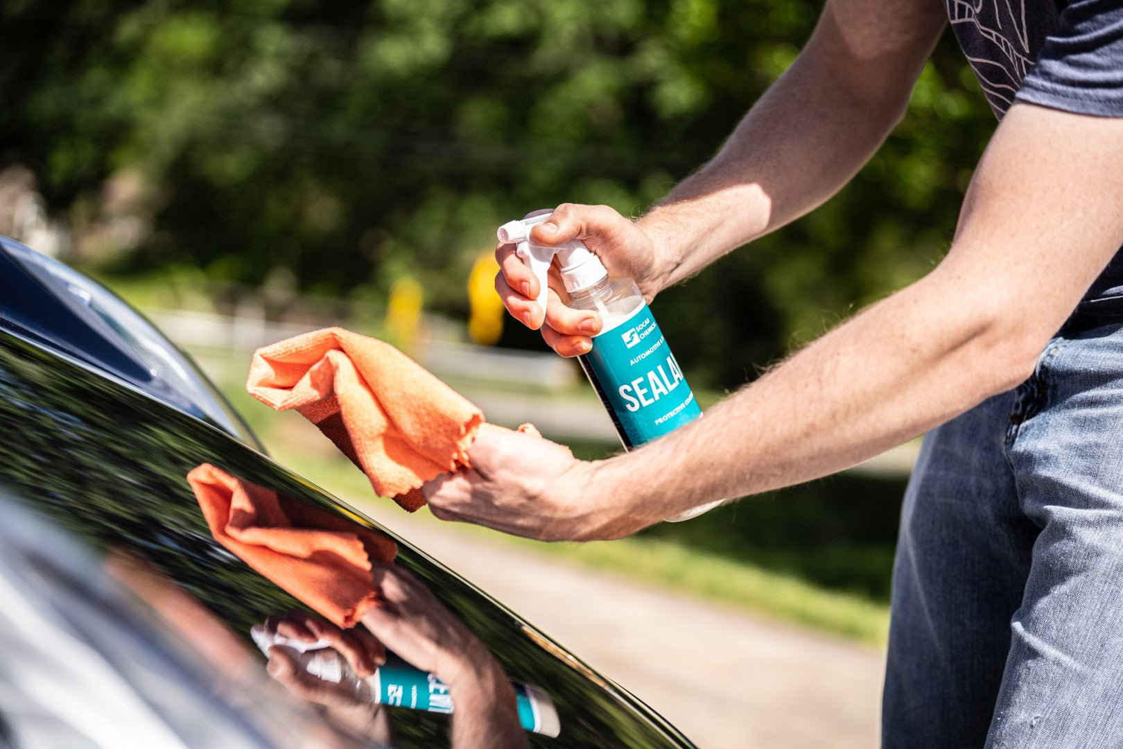 Socar Chemical Sealant is the best all-purpose coating for your car, truck, boat or RV. Sealant is scientifically formulated to protect the finish of your