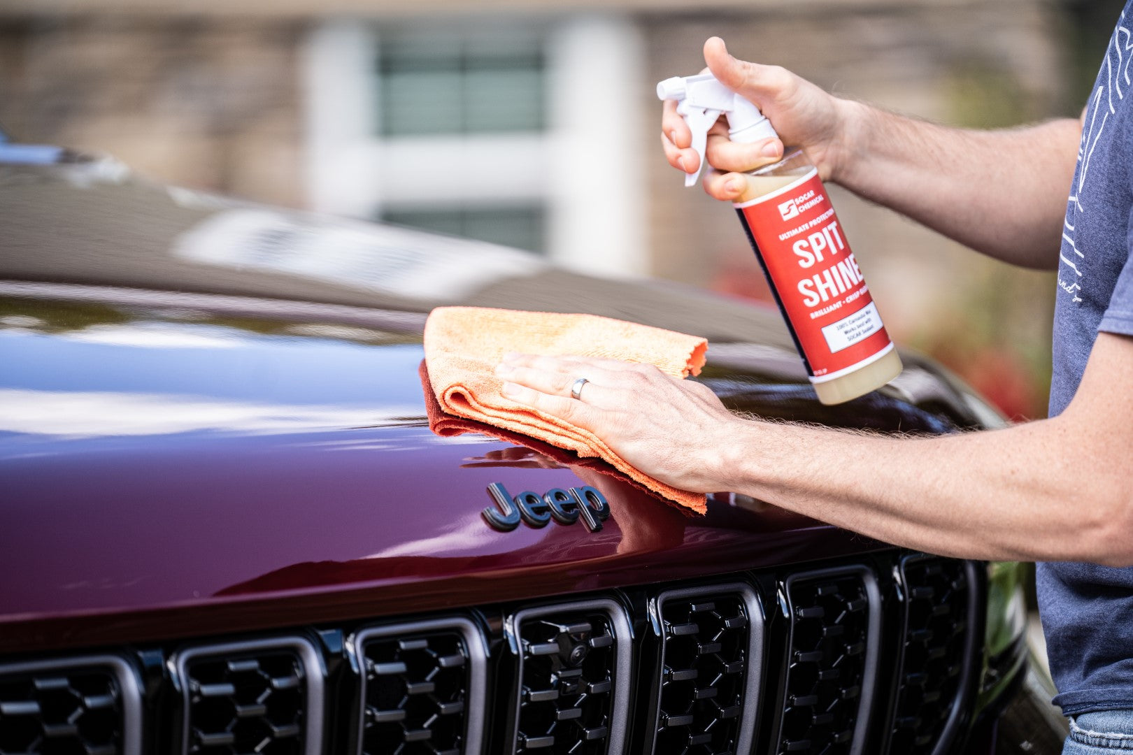Spit Shine contains 100% Brazilian Wax Palm Resin for the clearest, shiniest finish around.. Spit shine uses the natural oils and resin found in Carnauba Wax
