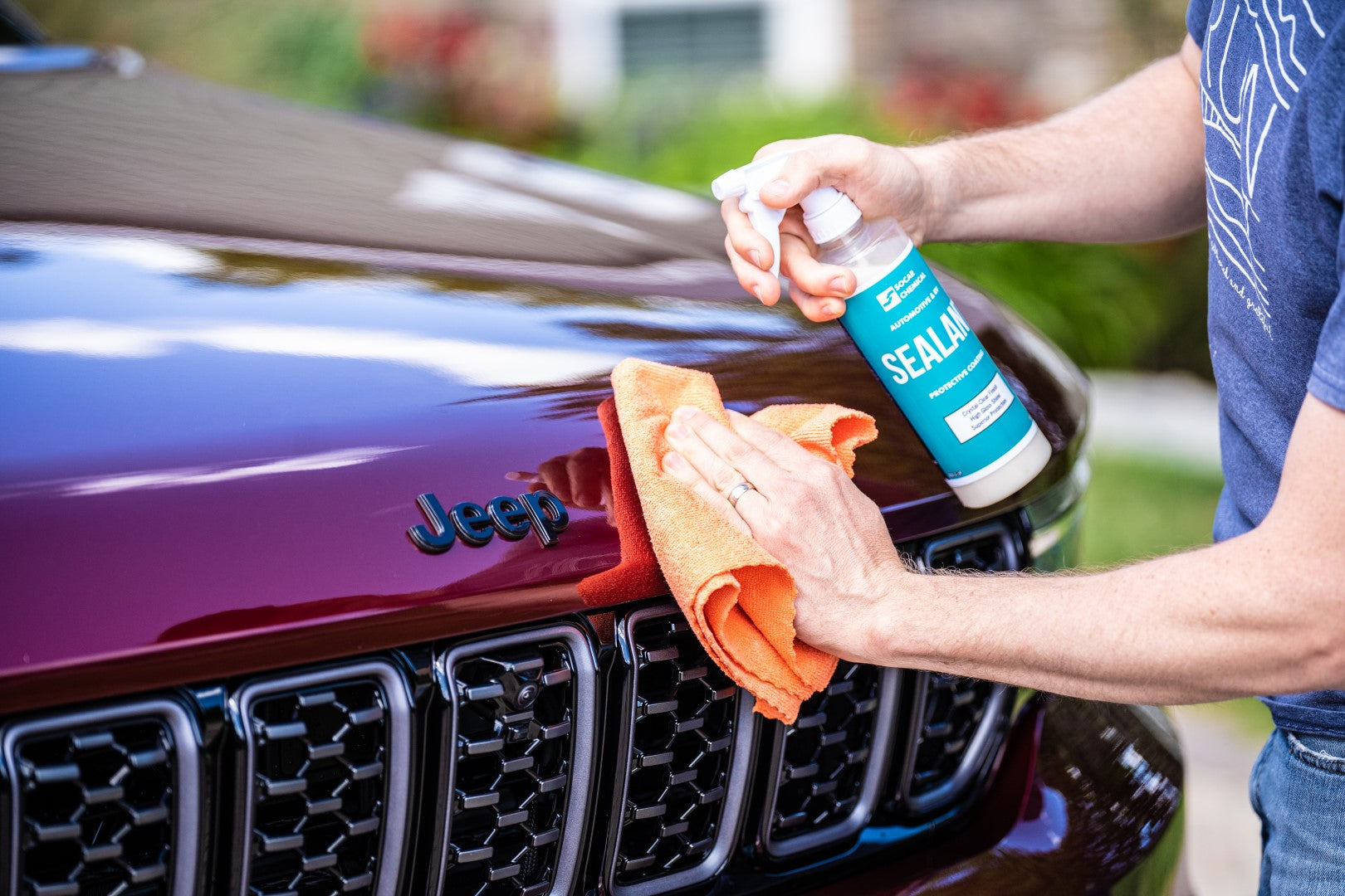 Socar Chemical Sealant is the best all-purpose coating for your car, truck, boat or RV. Sealant is scientifically formulated to protect the finish of your