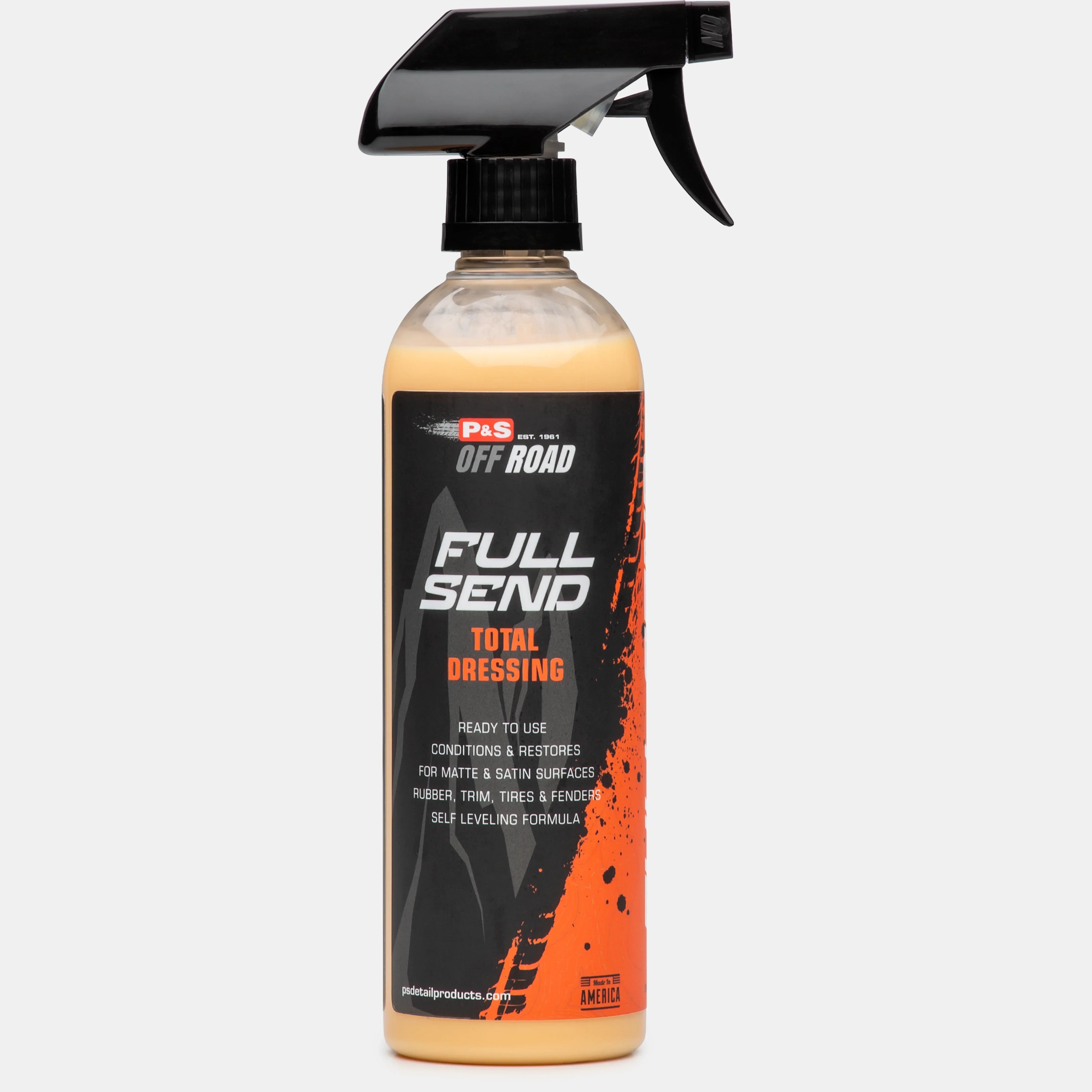 P&S Detailing Products P&S Full Send Total Dressing Pint in use - professional detailing application