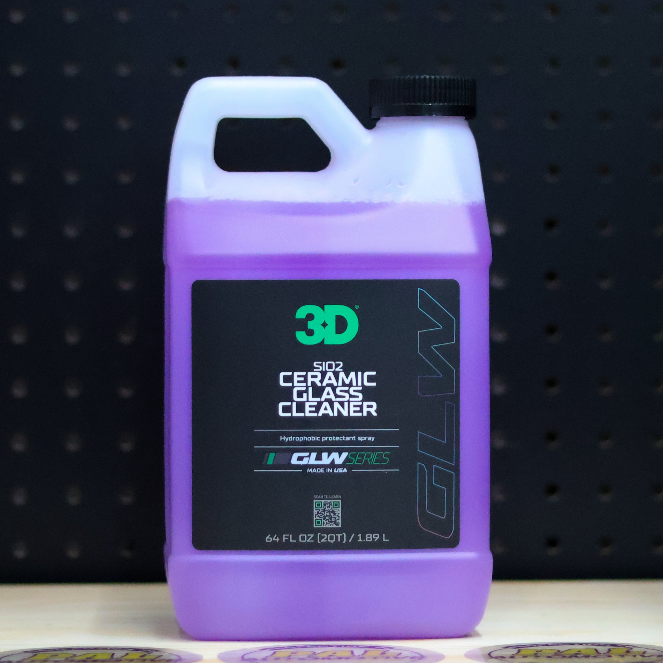 3D Car Care 3D GLW CERAMIC GLASS CLEANER 64 OZ - streak-free automotive glass cleaner