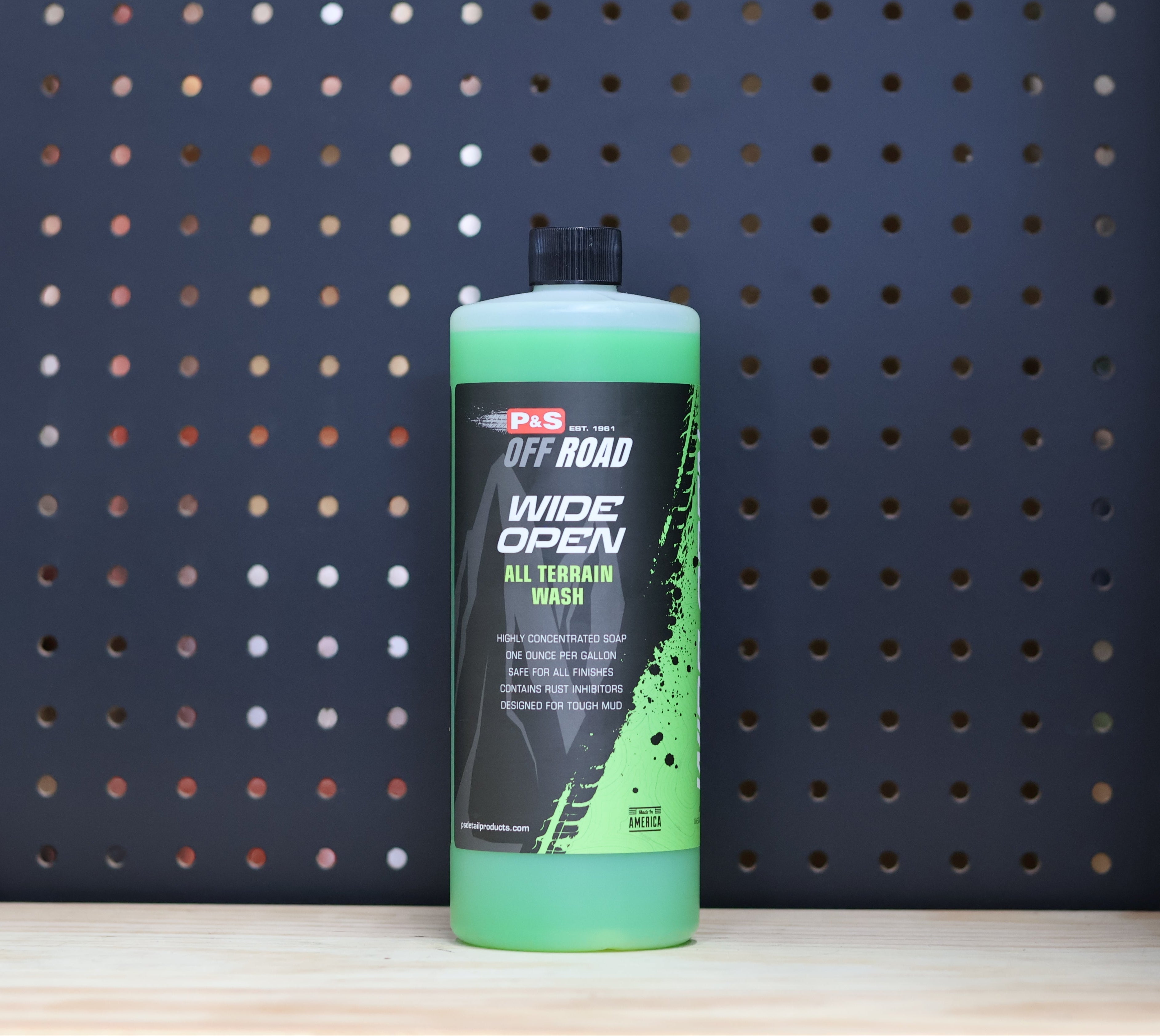 P&S Detailing Products P&S Wide Open All Terrain Wash - premium car wash shampoo for auto detailing