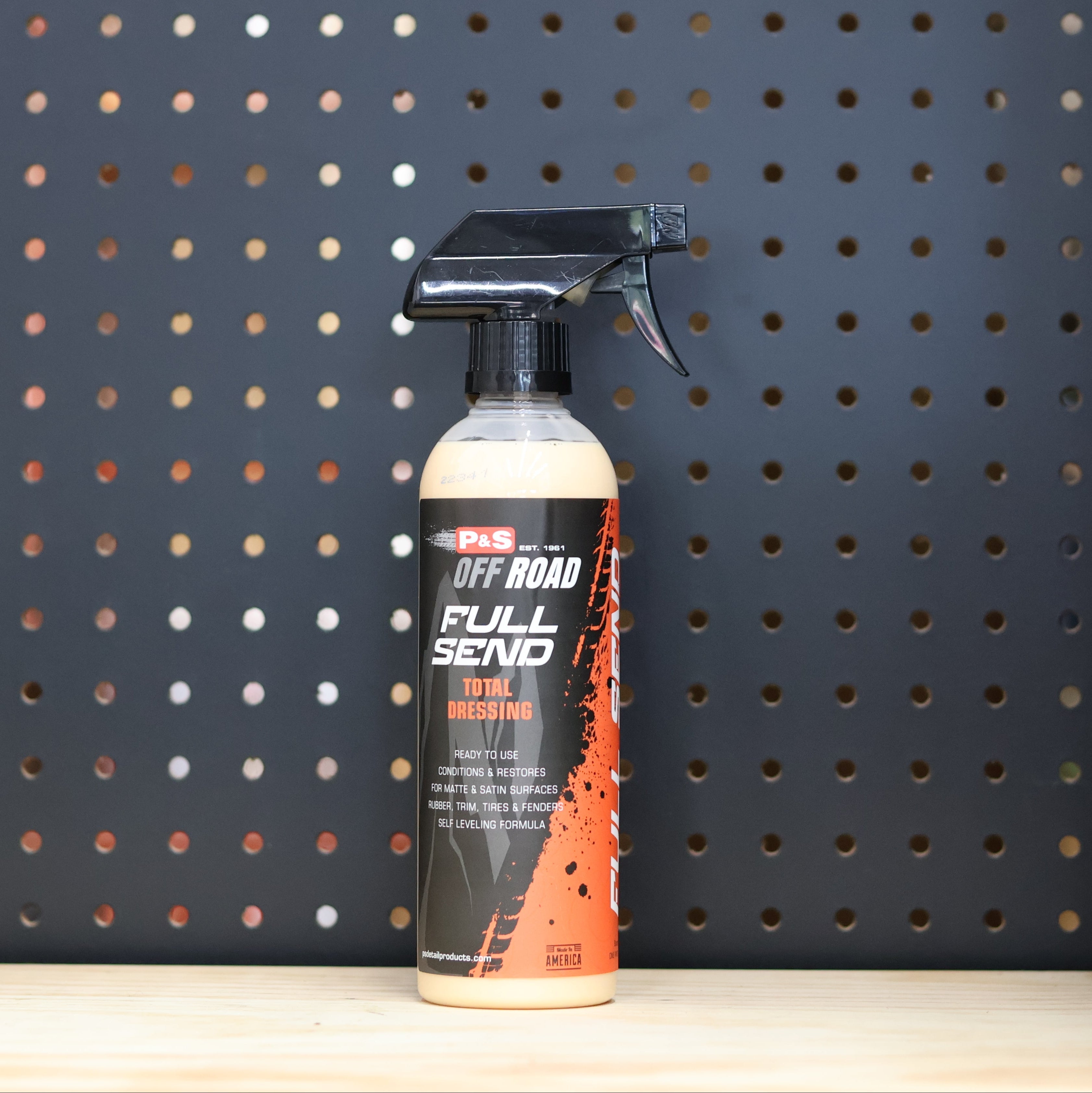 P&S Detailing Products P&S Full Send Total Dressing Pint - professional auto detailing tool accessory