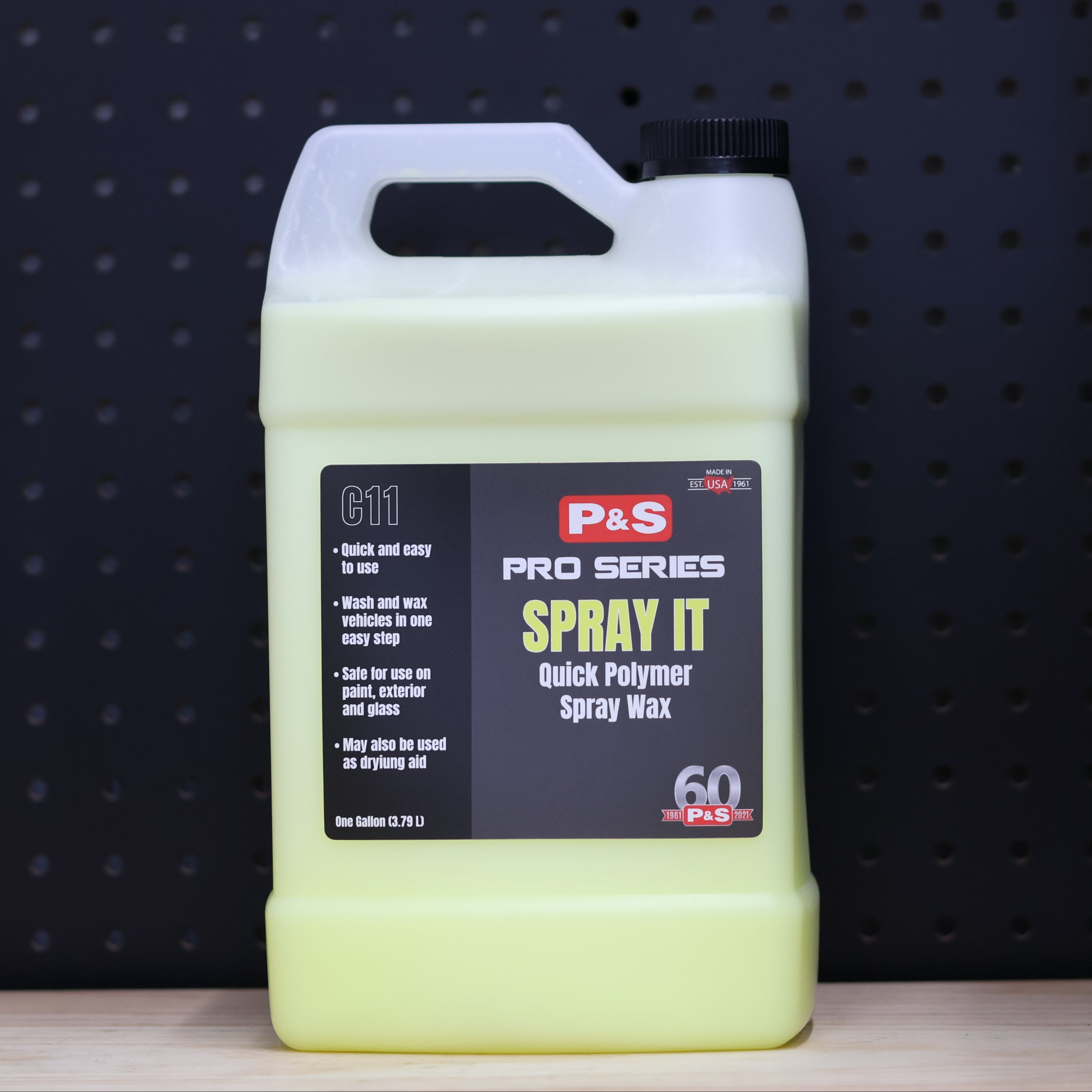 P&S Detailing Products P&S Spray It - Quick Polymer Wax 1GAL - ceramic coating sealant for paint protection