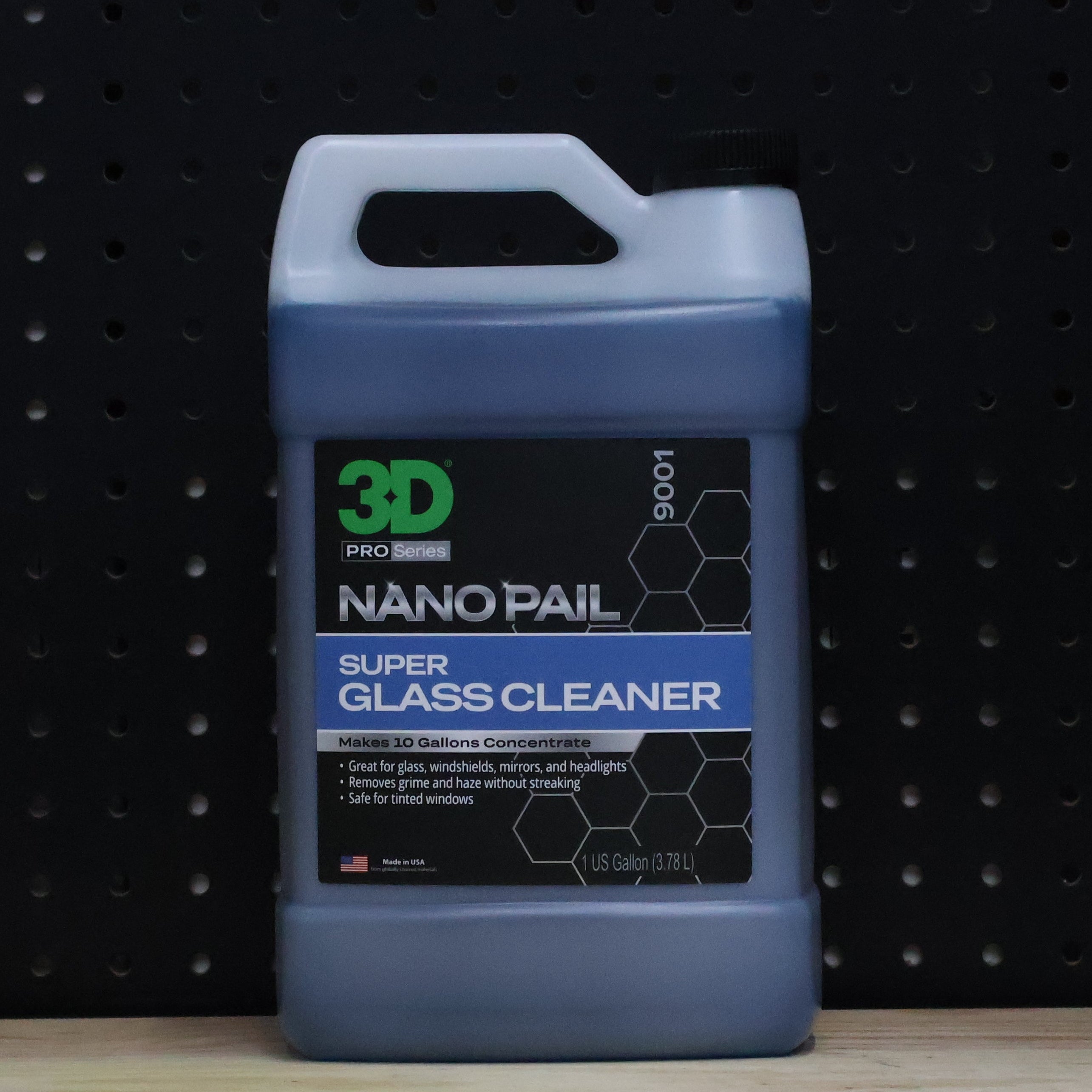 3D Car Care 3D SUPER GLASS CLEANER 1GAL - streak-free automotive glass cleaner
