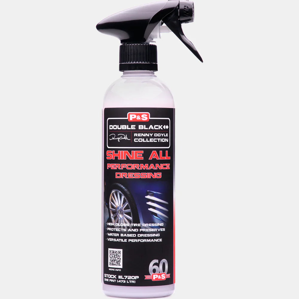 P&S Detailing Products P&S SHINE ALL PERF DRESSING PINT in use - professional detailing application