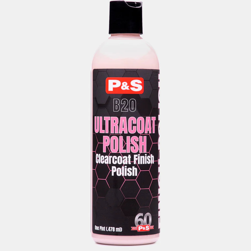 P&S Detailing Products P&S ULTRACOAT POLISH PINT in use - professional detailing application