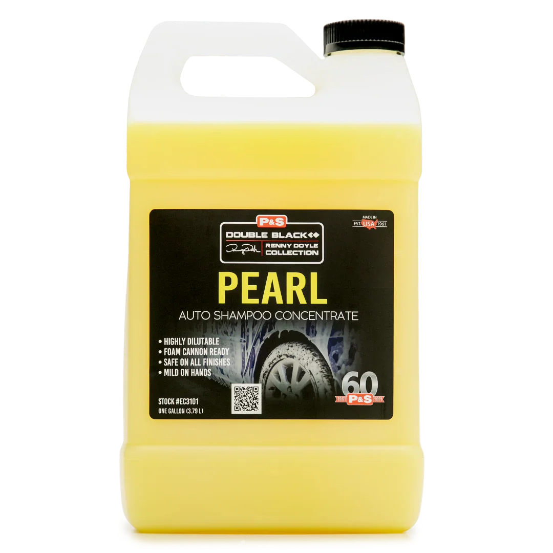 P&S Detailing Products P&S PEARL AUTO SHAMPOO GALLON in use - professional detailing application