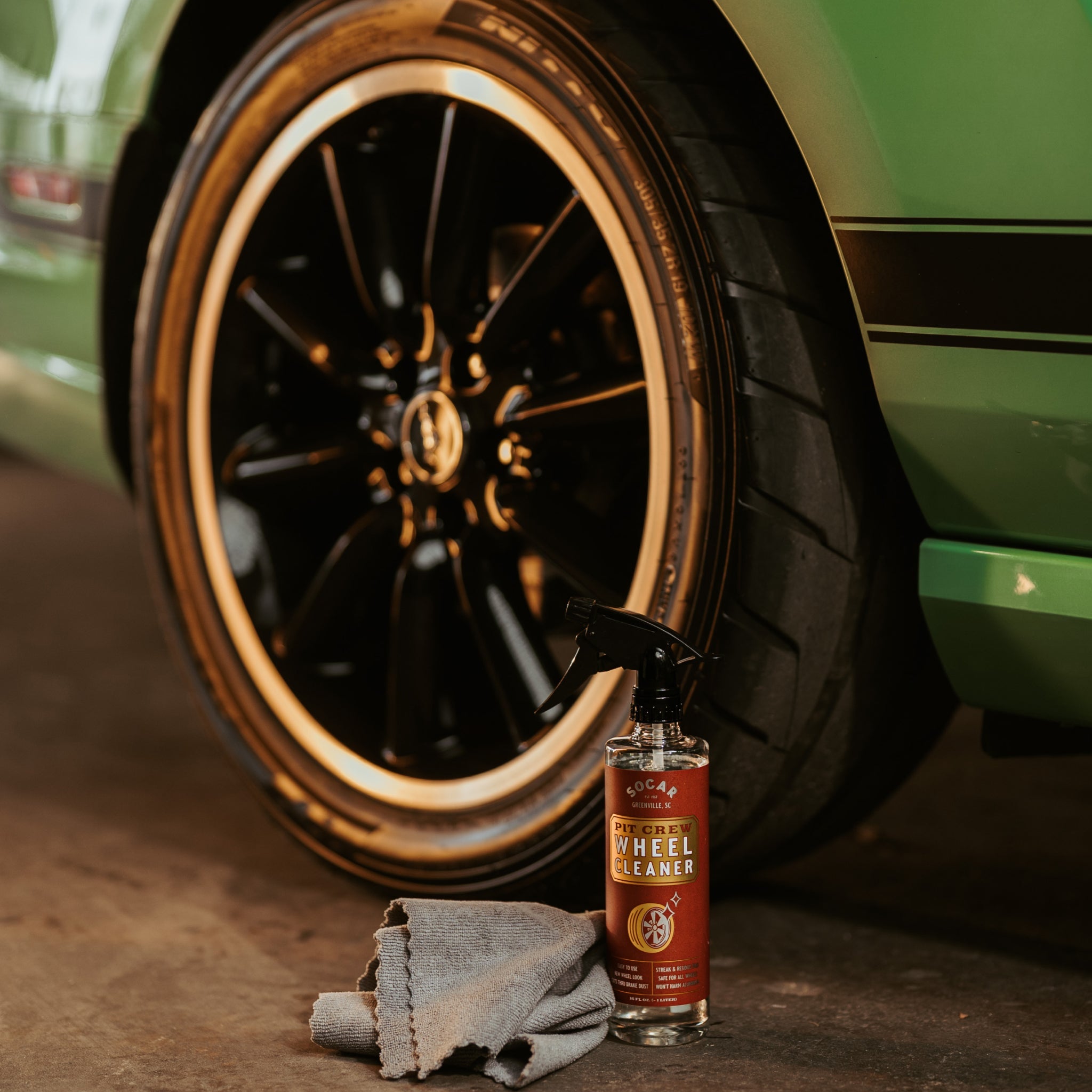 The Pit Crew Wheel Cleaner features PrecisionClean Technology™ , a powerful yet gentle formulation designed to break down and remove brake dust, grime, and tar