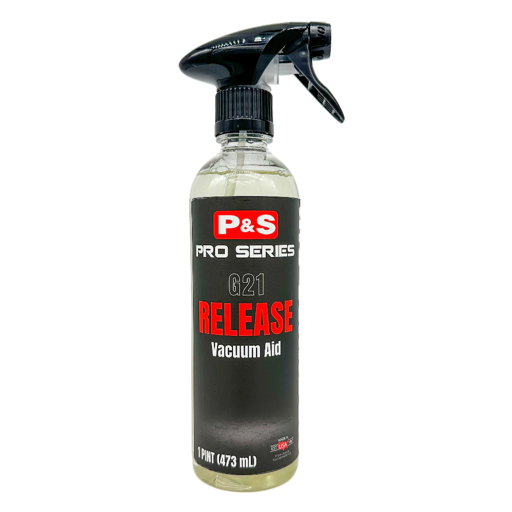 P&S Detailing Products P&S Release Vacuum Aid 16Oz in use - professional detailing application
