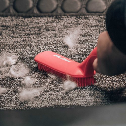 Silicone Brush Pet Hair and Lint Carpet & Upholstery Brush This silicone brush is a lifesaver for pet owners and car detailers alike. It uses static