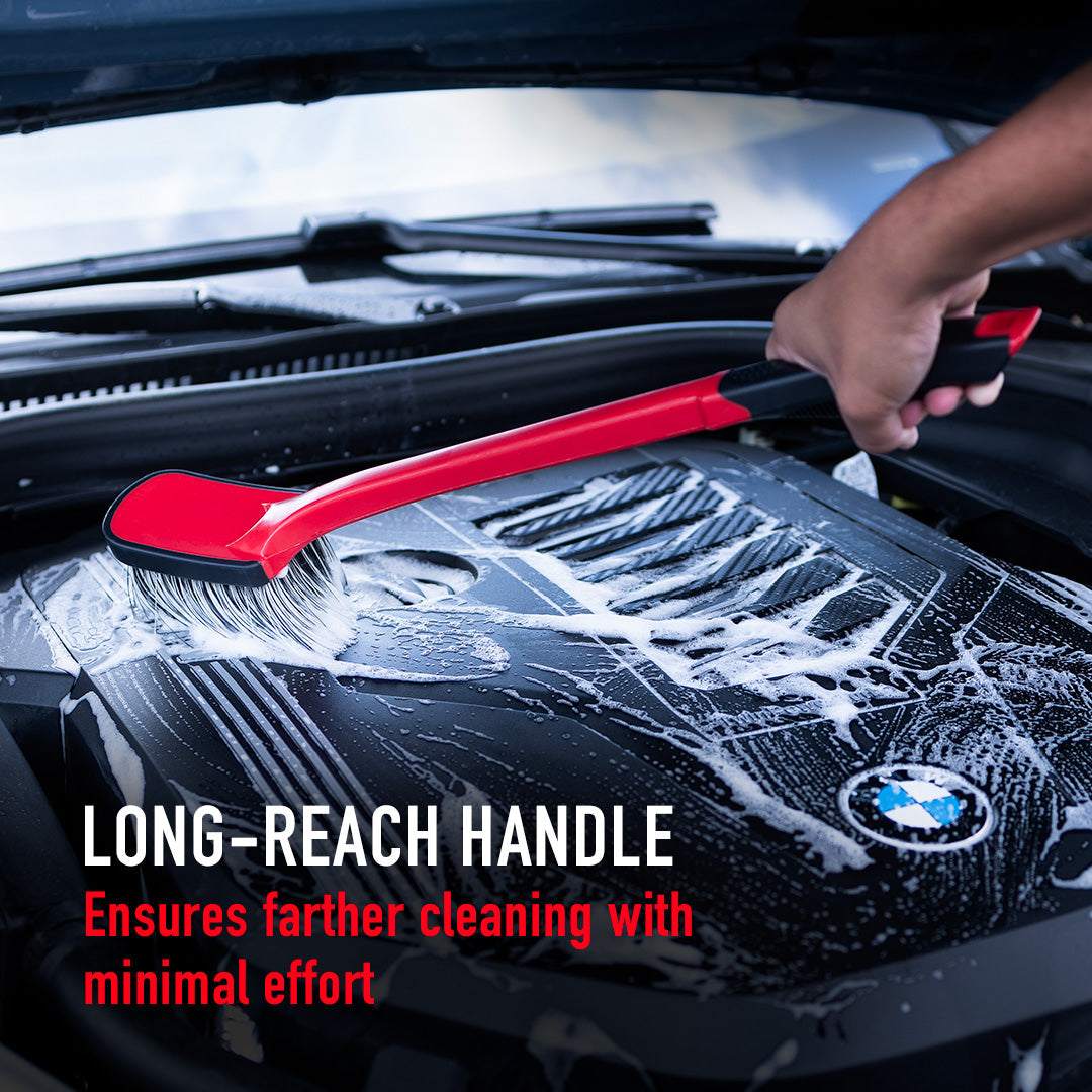 Wheel Cleaning Brush The wheel cleaning brushes, have soft and long handles, help to reach far into wheel wells and canvas convertible tops, safely removing