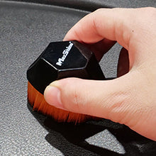 Ultra Soft Detailing Brush For Cleaning Emblems, Badges, or Logos The Ultra-soft detailing brush is an excellent tool for any detailer for dusting or cleaning