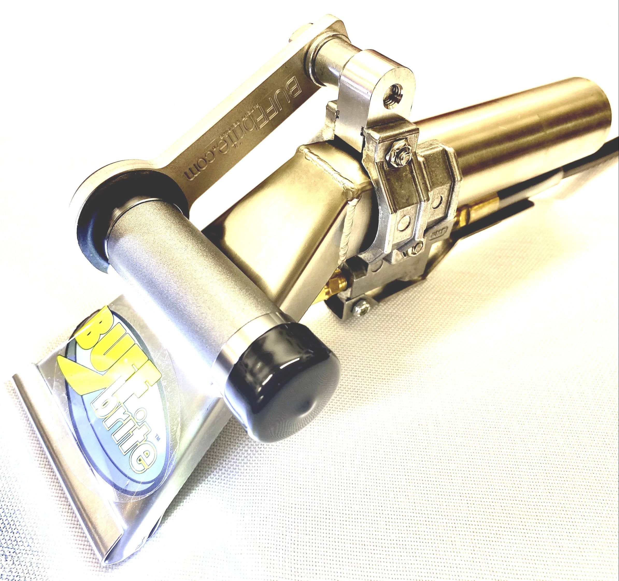 The Ultimate Flamethrower III Bundle gives you every attachment, every Fur Eel tool, and the handy Hammerhead Upholstery Tool — all at over $100 in savings .