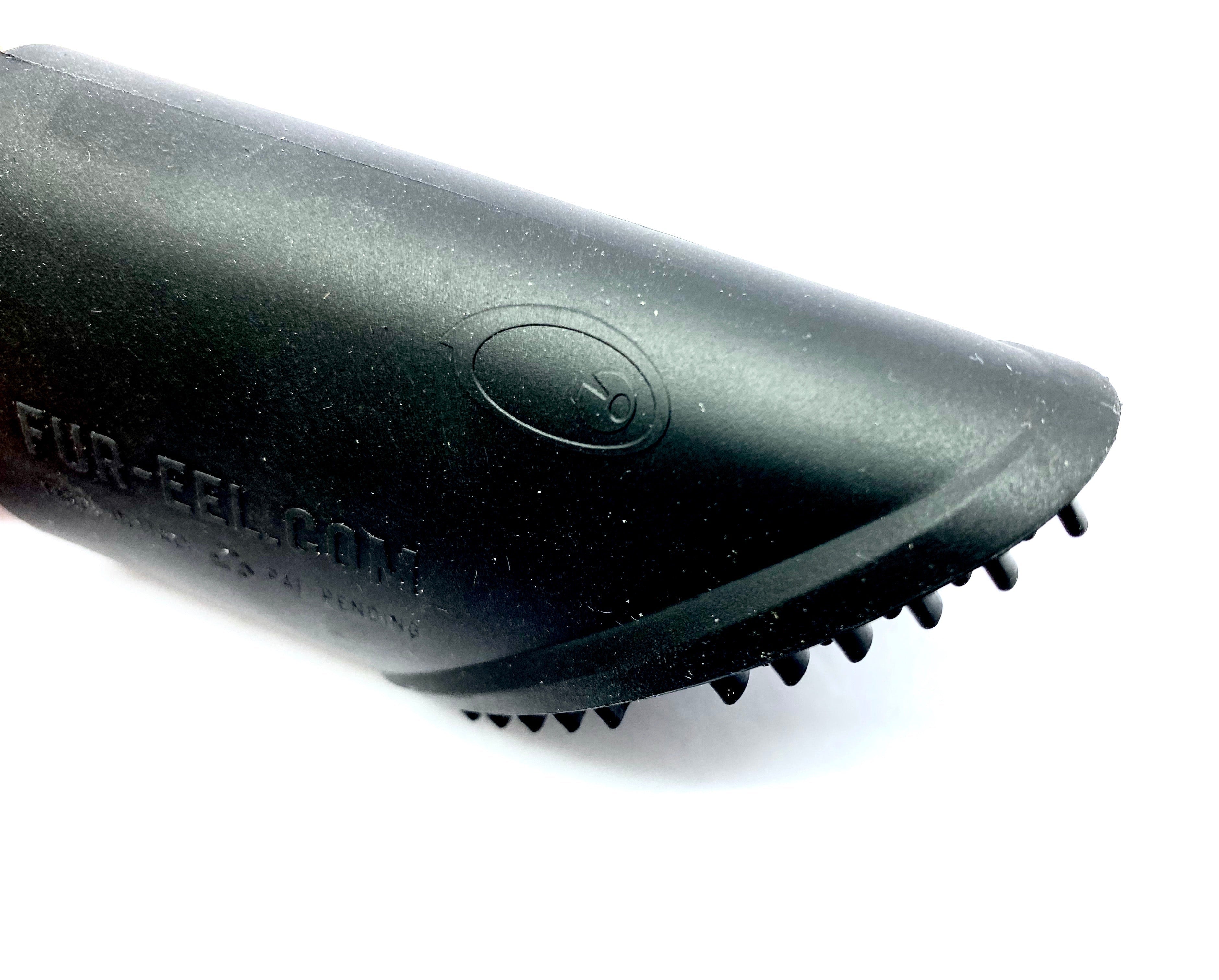 The Ultimate Flamethrower III Bundle gives you every attachment, every Fur Eel tool, and the handy Hammerhead Upholstery Tool — all at over $100 in savings .