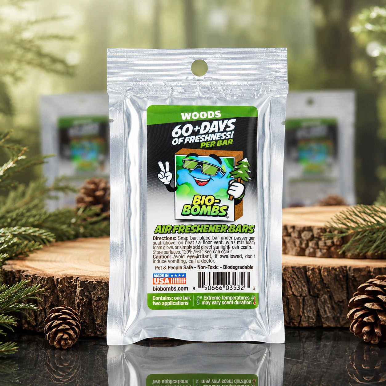 That Detail Shop Bio-Bombs Woods air freshener bar with 60+ days of freshness, perfect for cars and rooms.