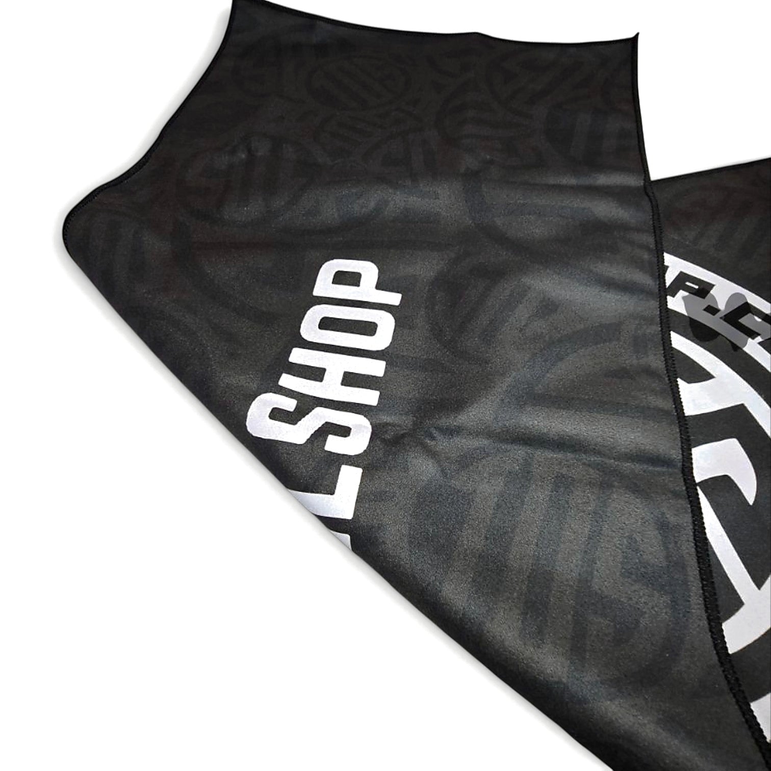 That Detail Shop Cooley heavyweight black evaporative cooling towel with branded logo detailing.
