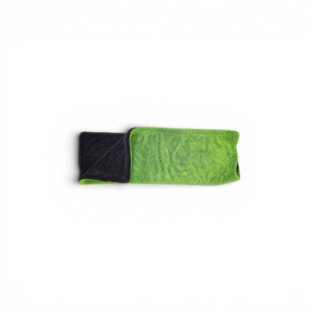 That Detail Shop green and black dual twisted-loop microfiber drying towel, 1600 GSM, 20x30 inches.