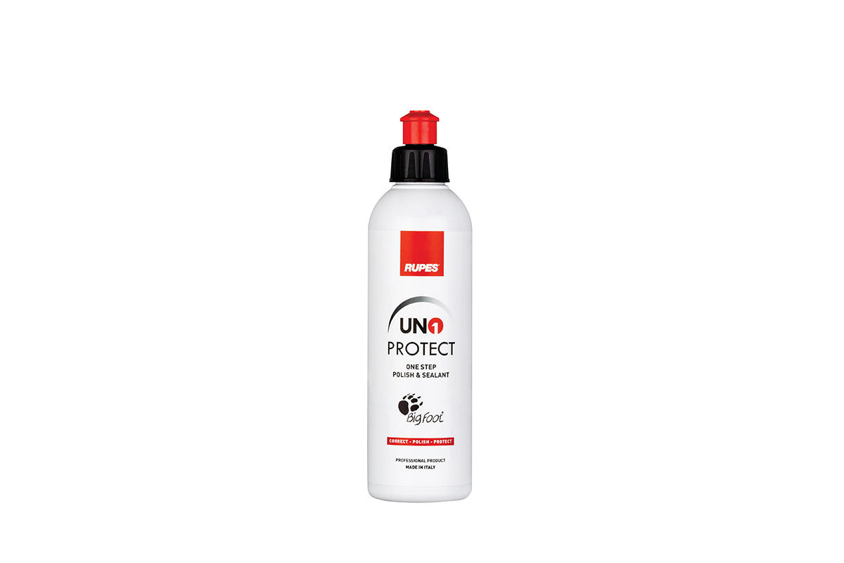 Rupes RUPES UNO PROTECT 8.5 OZ in use - professional detailing application
